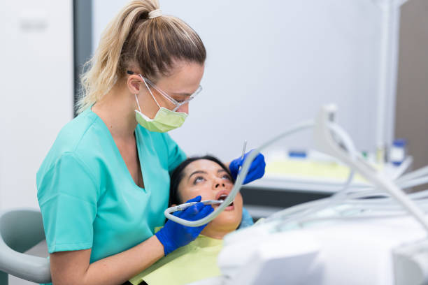 Best Weekend Emergency Dentist in Hickory Hls, IL